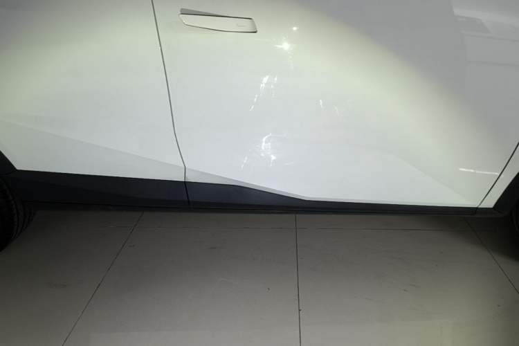 Used GAC Trumpchi GS3 2023 Shadow Speed 270T Enjoyment Edition Right Side Sill