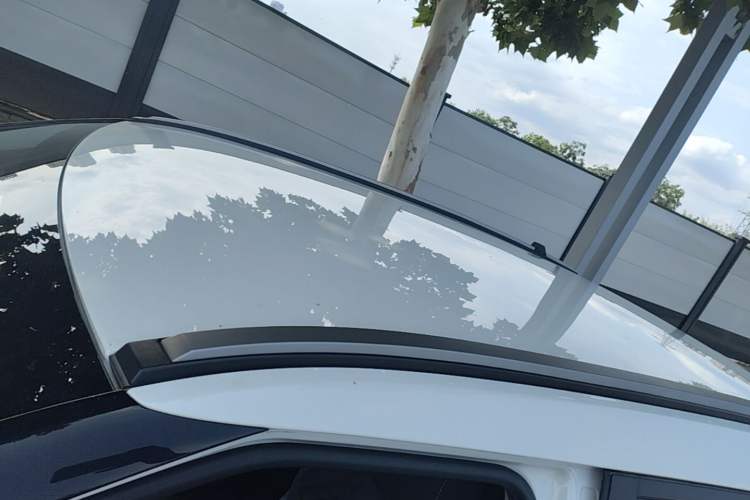 Used GAC Trumpchi GS3 2023 Yingsu 270T Jingqu Edition Roof
