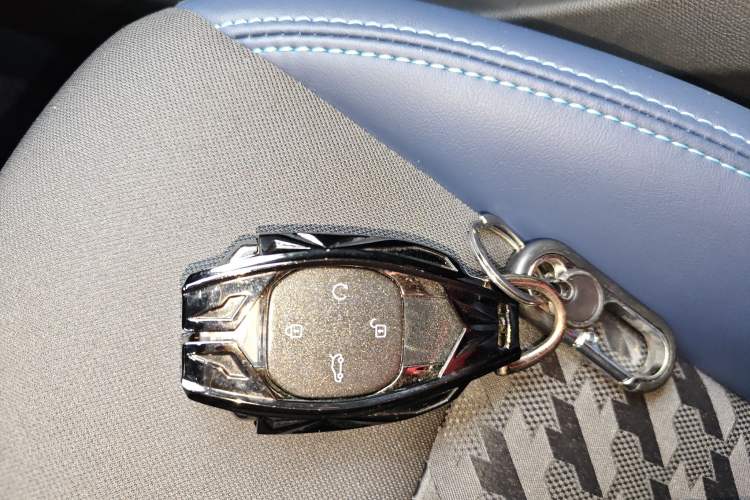 Used GAC Trumpchi GS3 2023 Yingsu 270T Jingqu Edition Vehicle Key
