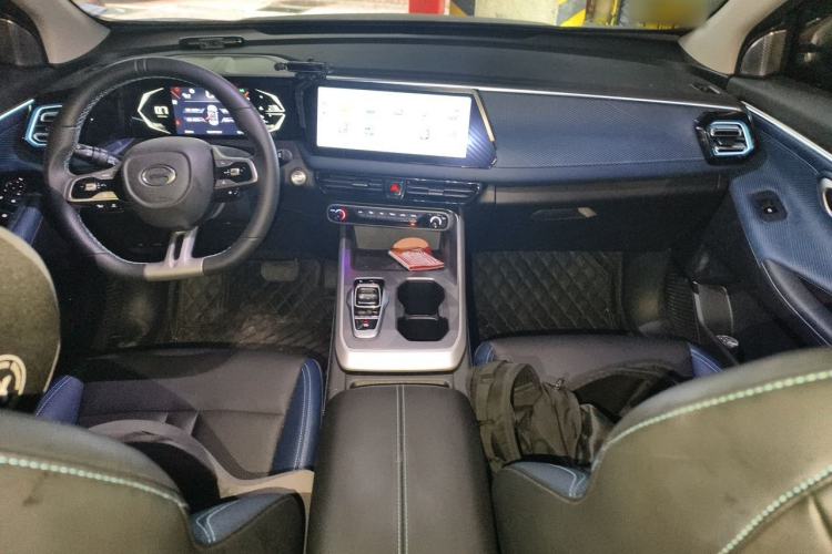 Used GAC Trumpchi GS3 2024 Shadow Speed 270T Dynamic MAX Center Console