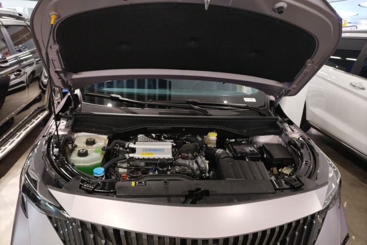 Used GAC Trumpchi GS3 2024 Shadow Speed 270T Dynamic MAX Engine Bay