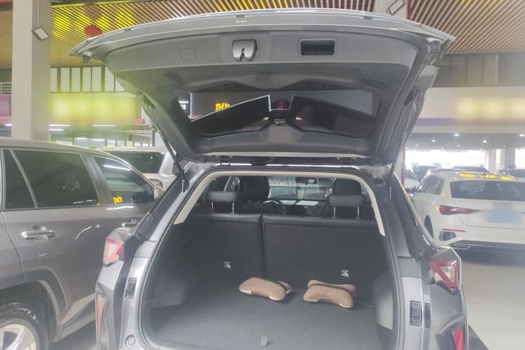 Used GAC Trumpchi GS3 2025 Shadow Speed 270T Enjoyment Edition Soaring to New Heights Trunk