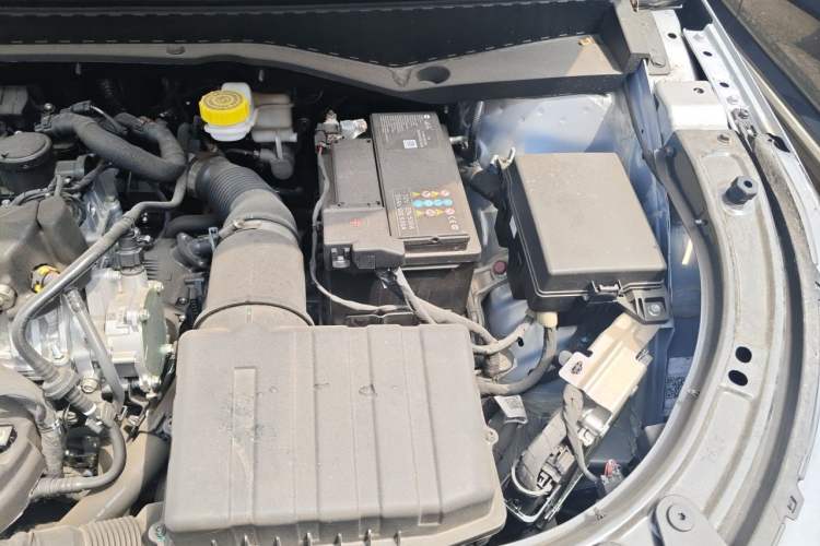 Used GAC Trumpchi GS3 2025 Shadow Speed 270T Enjoyment Edition Soaring to New Heights Engine Bay Left