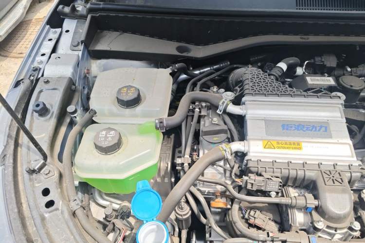 Used GAC Trumpchi GS3 2025 Shadow Speed 270T Enjoyment Edition Soaring to New Heights Engine Bay Right