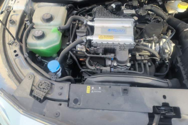 Used GAC Trumpchi GS3 2025 Shadow Speed 270T Enjoyment Edition Soaring to New Heights Engine Bay Right