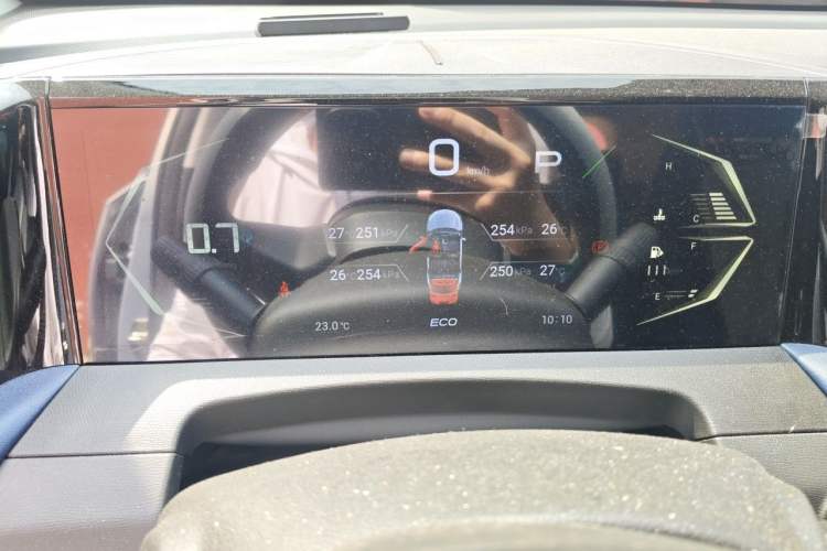 Used GAC Trumpchi GS3 2025 Shadow Speed 270T Enjoyment Edition Soaring to New Heights Instrument Cluster