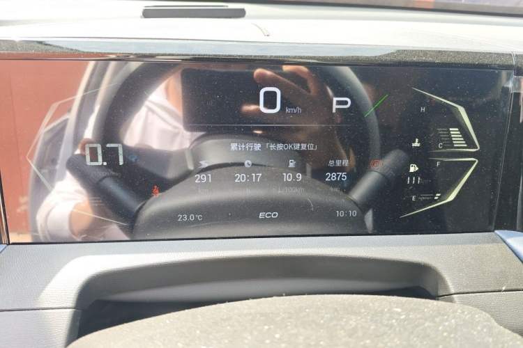 Used GAC Trumpchi GS3 2025 Shadow Speed 270T Enjoyment Edition Soaring to New Heights Odometer Close Up