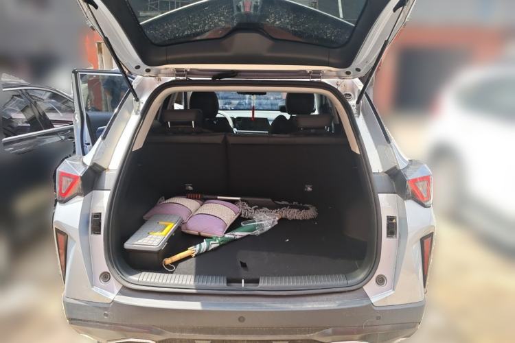 Used GAC Trumpchi GS3 2025 Shadow Speed 270T Enjoyment Edition Soaring to New Heights Trunk