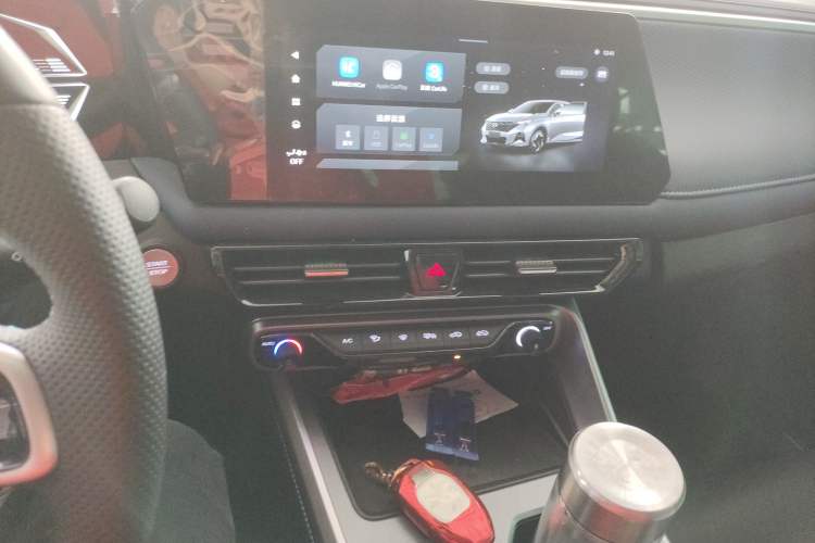 Used GAC Trumpchi GS3 2025 Shadow Speed 270T Enjoyment Edition Soaring to New Heights Audio And AC Panel