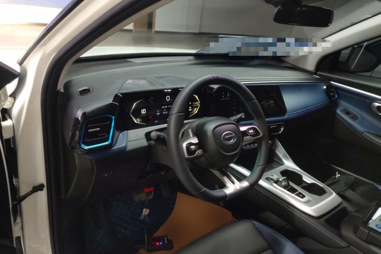 Used GAC Trumpchi GS3 2025 Shadow Speed 270T Enjoyment Edition Soaring to New Heights Center Console