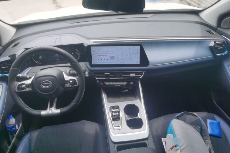 Used GAC Trumpchi GS3 2025 Shadow Speed 270T Enjoyment Edition Soaring to New Heights Center Console