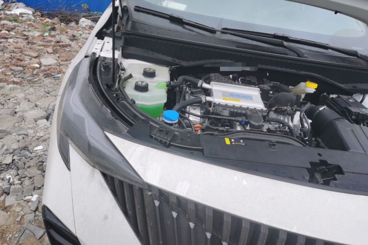 Used GAC Trumpchi GS3 2025 Shadow Speed 270T Enjoyment Edition Soaring to New Heights Engine Bay Right