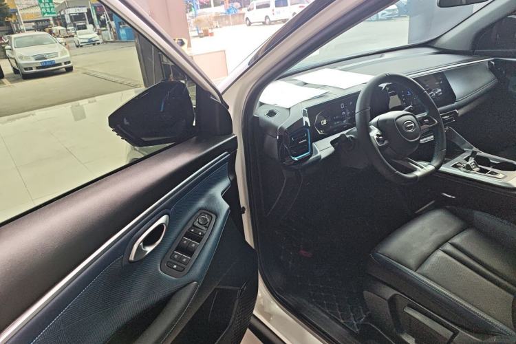 Used GAC Trumpchi GS3 2025 Shadow Speed 270T Enjoyment Edition Soaring to New Heights Interior 3