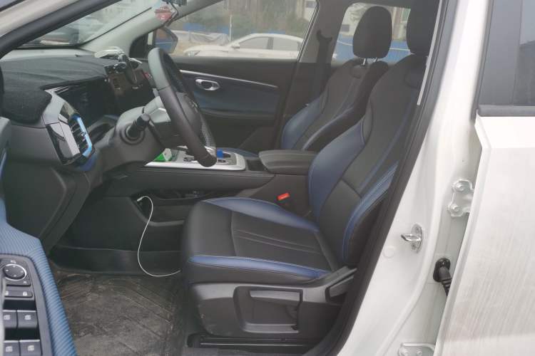 Used GAC Trumpchi GS3 2025 Shadow Speed 270T Enjoyment Edition Soaring to New Heights Left Front Seat