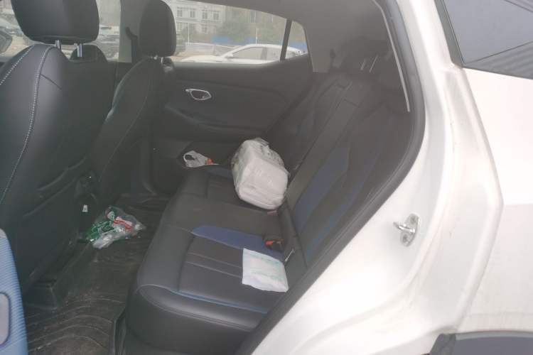 Used GAC Trumpchi GS3 2025 Shadow Speed 270T Enjoyment Edition Soaring to New Heights Left Rear Seat