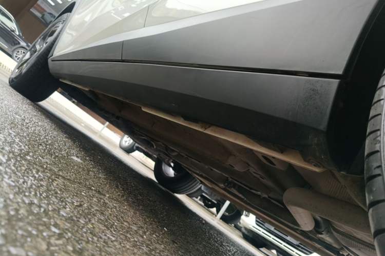 Used GAC Trumpchi GS3 2025 Shadow Speed 270T Enjoyment Edition Soaring to New Heights Left Side Sill