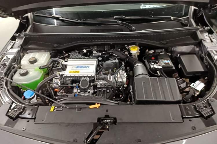 Used GAC Trumpchi GS3 2026 Model Shadow Speed 270T Enjoyment Edition Engine Bay