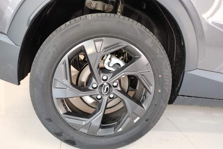 Used GAC Trumpchi GS3 2026 Model Shadow Speed 270T Enjoyment Edition Exterior 5