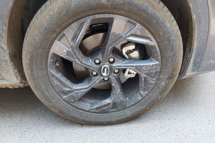Used GAC Trumpchi GS3 2026 Model Shadow Speed 270T Enjoyment Edition Right Front Wheel Hub