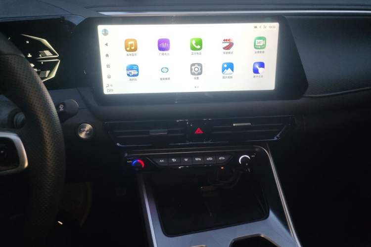 Used GAC Trumpchi GS3 2026 Model Shadow Speed 270T Enjoyment Edition Audio And AC Panel