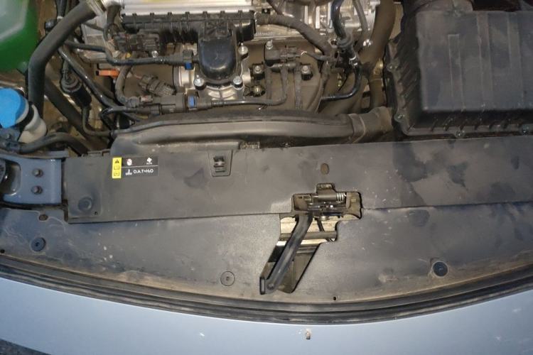 Used GAC Trumpchi GS3 2026 Model Shadow Speed 270T Enjoyment Edition Engine Bay