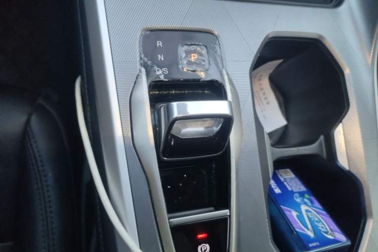 Used GAC Trumpchi GS3 2026 Model Shadow Speed 270T Enjoyment Edition Gear Lever