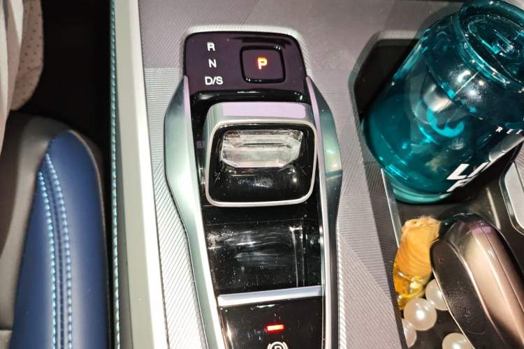 Used GAC Trumpchi GS3 2026 Model Shadow Speed 270T Dynamic Edition Gear Lever