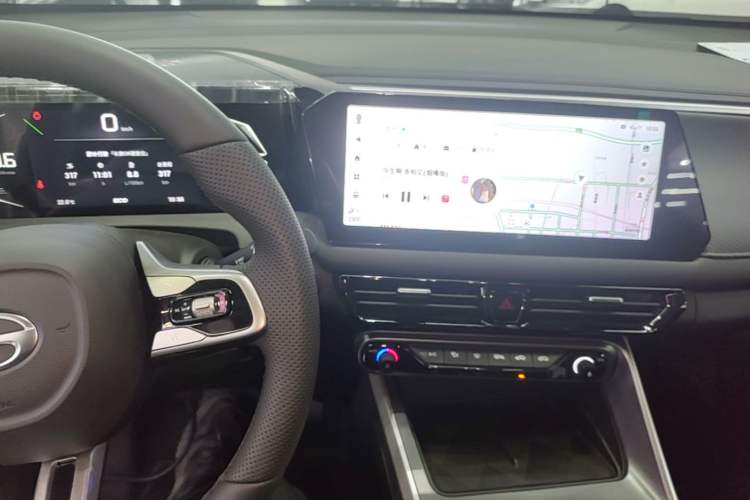 Used GAC Trumpchi GS3 2026 Model Shadow Speed 270T Enjoyment Edition—Smooth Sailing Audio And AC Panel