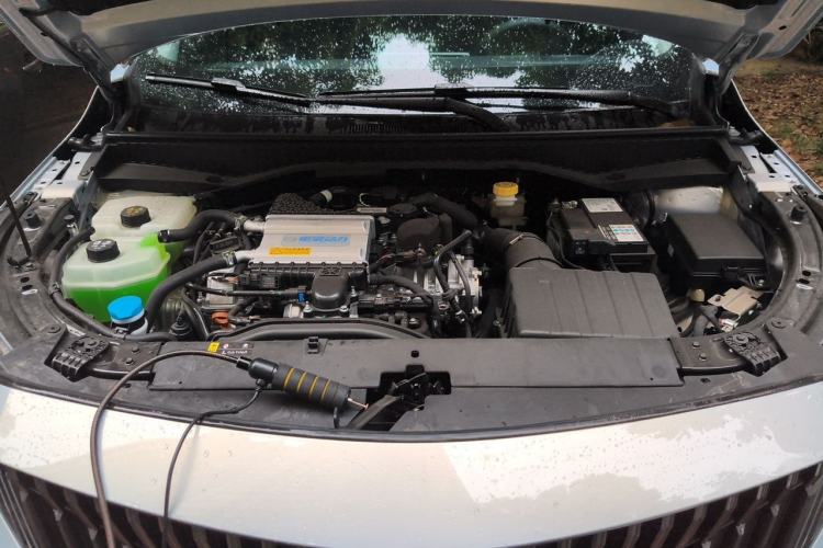 Used GAC Trumpchi GS3 2026 Model Shadow Speed 270T Enjoyment Edition Engine Bay