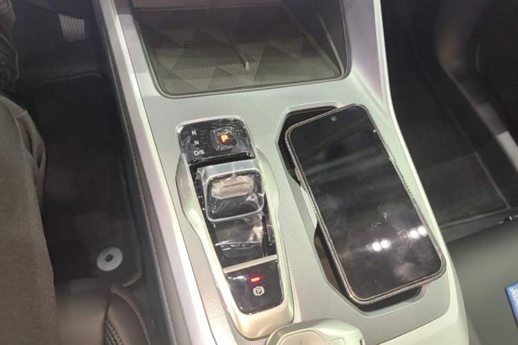 Used GAC Trumpchi GS3 2026 Model Shadow Speed 270T Enjoyment Edition—Smooth Sailing Gear Lever