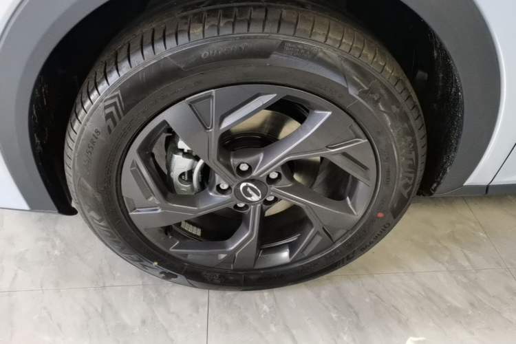 Used GAC Trumpchi GS3 2026 Model Shadow Speed 270T Enjoyment Edition Left Front Wheel Hub