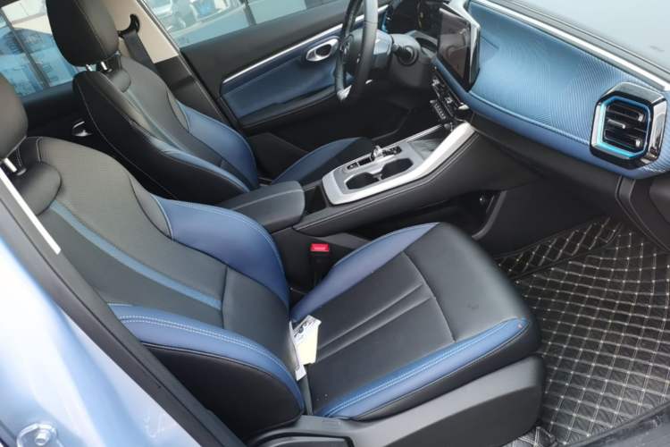 Used GAC Trumpchi GS3 2026 Model Shadow Speed 270T Enjoyment Edition Right Front Seat