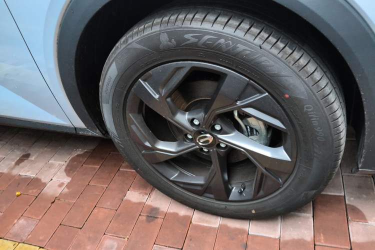 Used GAC Trumpchi GS3 2026 Model Shadow Speed 270T Enjoyment Edition Right Front Wheel Hub