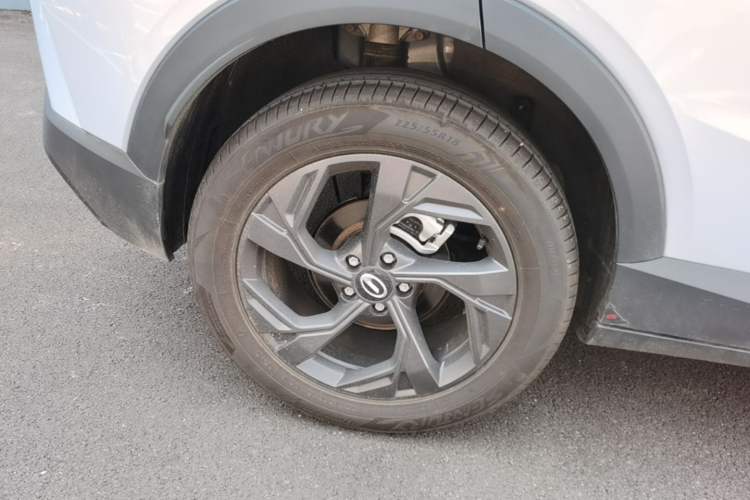 Used GAC Trumpchi GS3 2026 Model Shadow Speed 270T Enjoyment Edition Right Rear Wheel Hub
