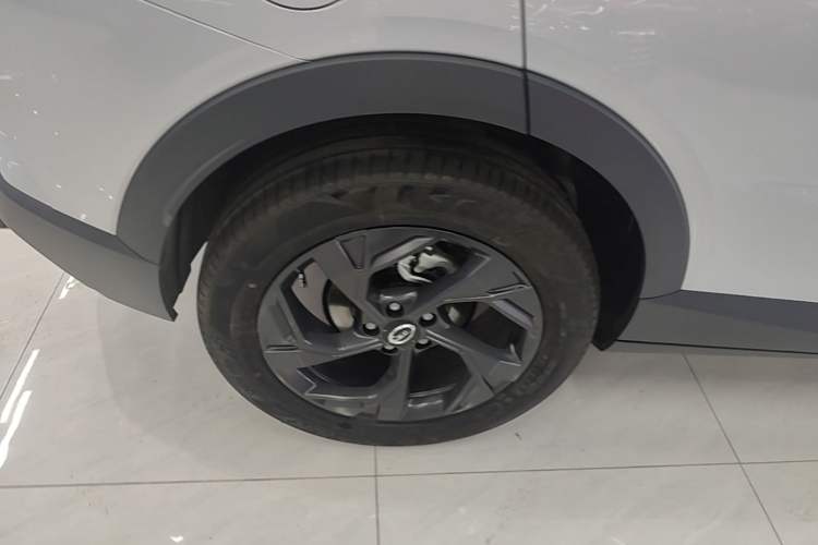 Used GAC Trumpchi GS3 2026 Model Shadow Speed 270T Enjoyment Edition—Smooth Sailing Right Rear Wheel Hub