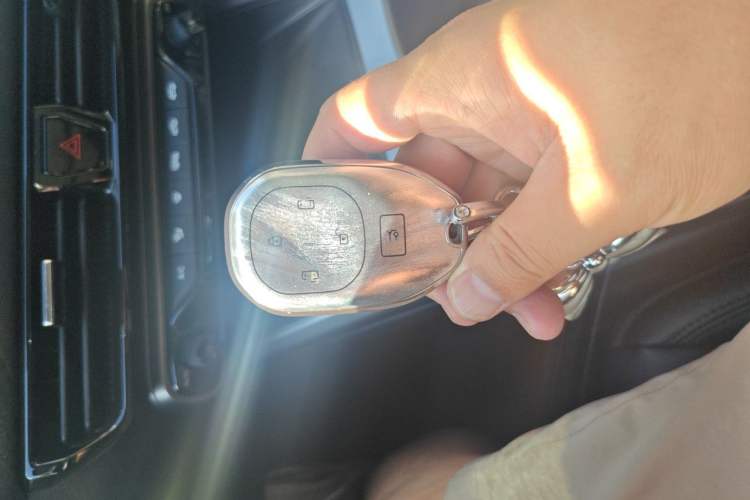 Used GAC Trumpchi GS3 2026 Model Shadow Speed 270T Enjoyment Edition Vehicle Key