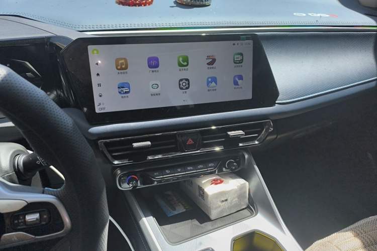 Used GAC Trumpchi GS3 2026 Model Shadow Speed 270T Enjoyment Edition Audio And AC Panel