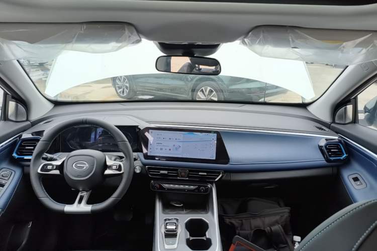 Used GAC Trumpchi GS3 2026 Model Shadow Speed 270T Enjoyment Edition Center Console