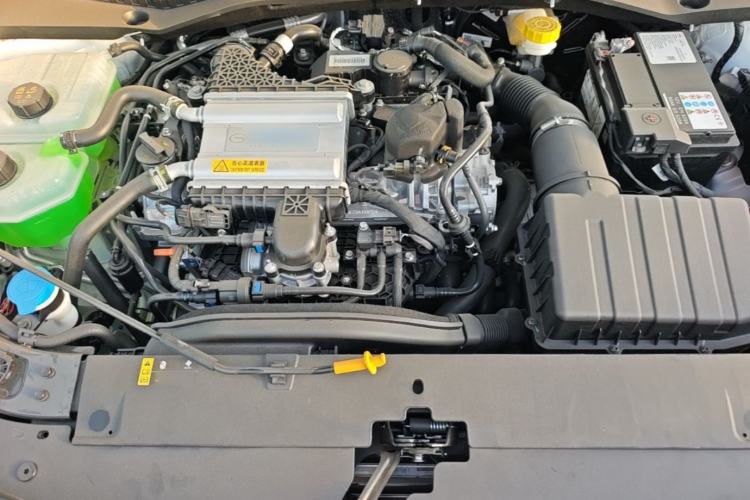 Used GAC Trumpchi GS3 2026 Model Shadow Speed 270T Dynamic Edition Engine Bay