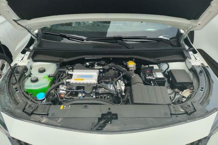 Used GAC Trumpchi GS3 2026 Model Shadow Speed 270T Enjoyment Edition Engine Bay