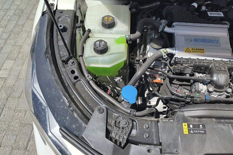 Used GAC Trumpchi GS3 2026 Model Shadow Speed 270T Enjoyment Edition Engine Bay Right