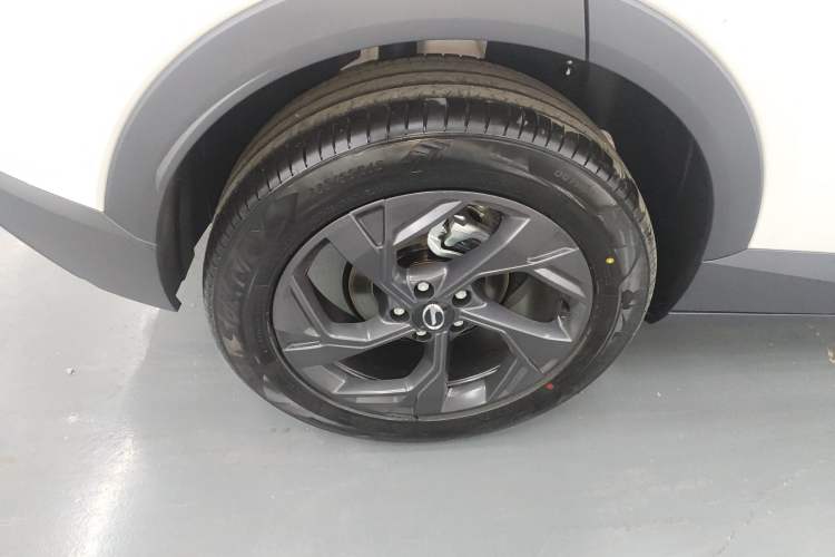 Used GAC Trumpchi GS3 2026 Model Shadow Speed 270T Enjoyment Edition Exterior 2
