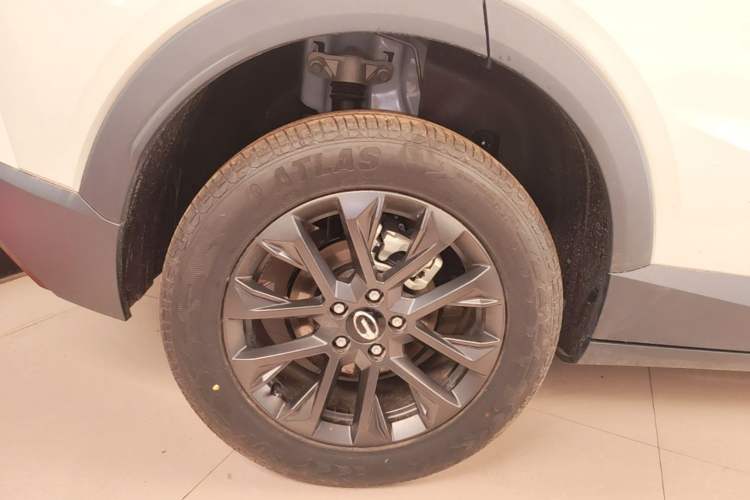 Used GAC Trumpchi GS3 2026 Model Shadow Speed 270T Dynamic Edition Exterior 5