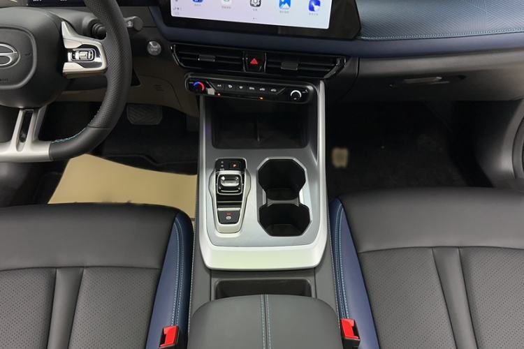 Used GAC Trumpchi GS3 2026 Model Shadow Speed 270T Enjoyment Edition Gear Lever