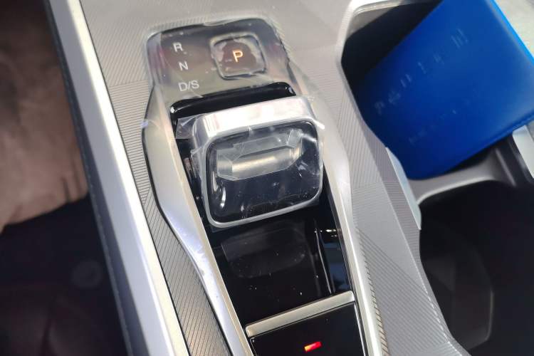 Used GAC Trumpchi GS3 2026 Model Shadow Speed 270T Enjoyment Edition Gear Lever