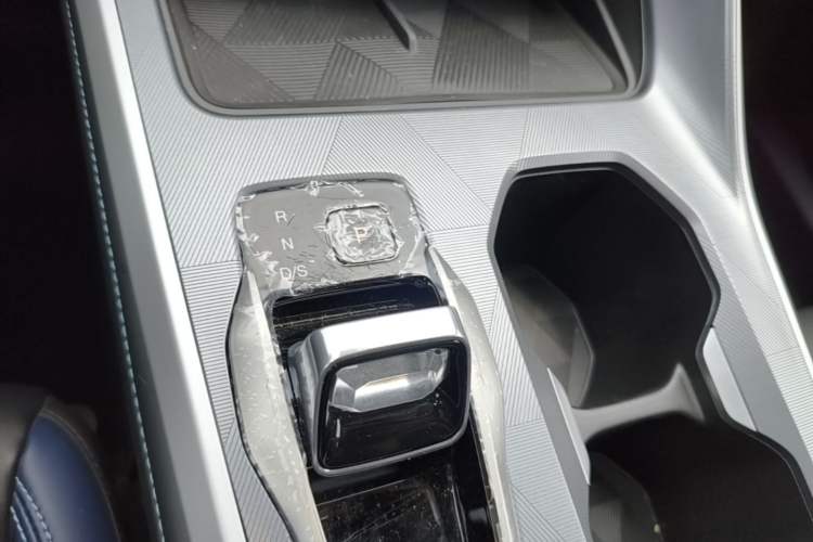 Used GAC Trumpchi GS3 2026 Model Shadow Speed 270T Enjoyment Edition Gear Lever