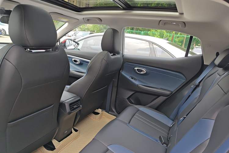 Used GAC Trumpchi GS3 2026 Model Shadow Speed 270T Enjoyment Edition—Smooth Sailing Headliner