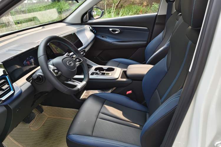 Used GAC Trumpchi GS3 2026 Model Shadow Speed 270T Enjoyment Edition—Smooth Sailing Interior 1