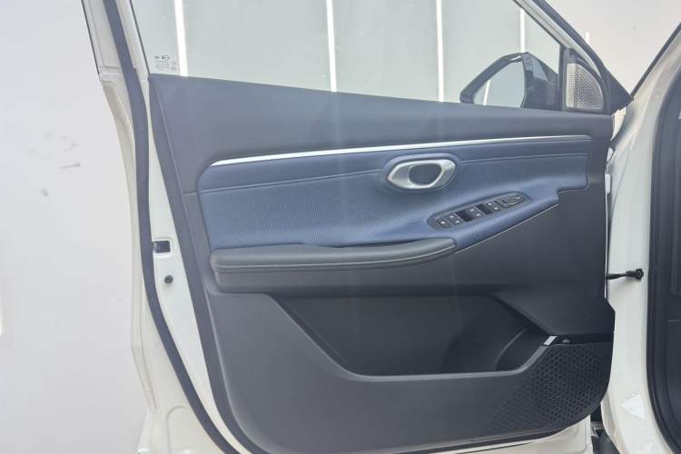 Used GAC Trumpchi GS3 2026 Model Shadow Speed 270T Enjoyment Edition Interior 10