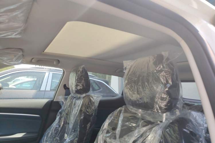 Used GAC Trumpchi GS3 2026 Model Shadow Speed 270T Enjoyment Edition Interior 4